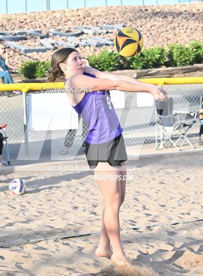Thumbnail 1 in Dysart @ Northwest Christian photogallery.