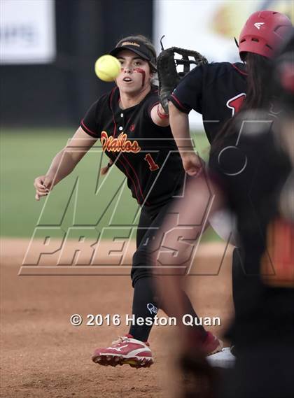 Thumbnail 1 in Valley View vs. Mission Viejo (CIF-SS D2 Final) photogallery.