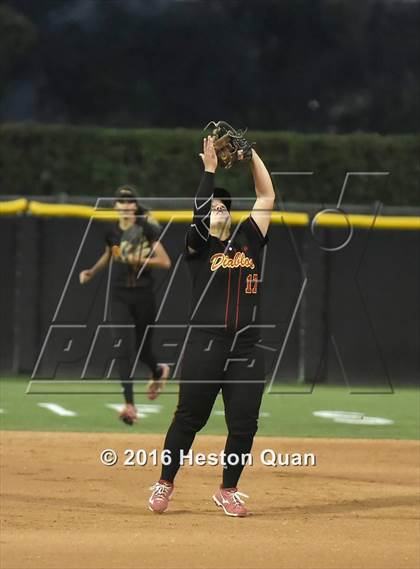 Thumbnail 2 in Valley View vs. Mission Viejo (CIF-SS D2 Final) photogallery.