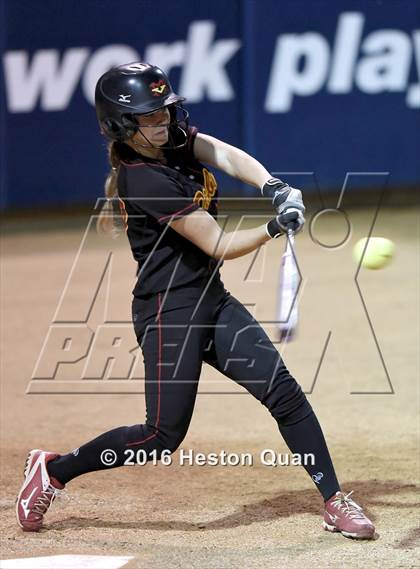 Thumbnail 3 in Valley View vs. Mission Viejo (CIF-SS D2 Final) photogallery.