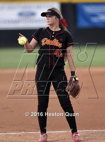 Thumbnail 2 in Valley View vs. Mission Viejo (CIF-SS D2 Final) photogallery.