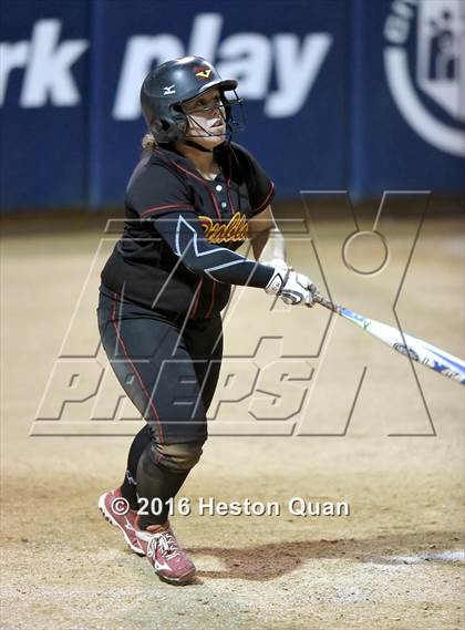 Thumbnail 2 in Valley View vs. Mission Viejo (CIF-SS D2 Final) photogallery.