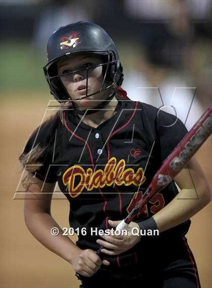 Thumbnail 3 in Valley View vs. Mission Viejo (CIF-SS D2 Final) photogallery.