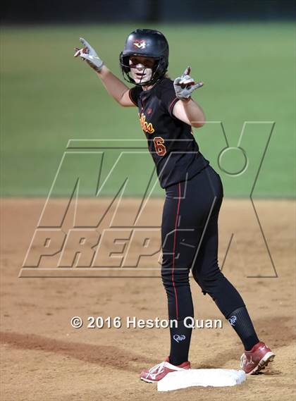 Thumbnail 3 in Valley View vs. Mission Viejo (CIF-SS D2 Final) photogallery.