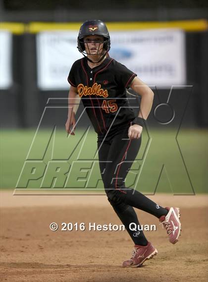 Thumbnail 3 in Valley View vs. Mission Viejo (CIF-SS D2 Final) photogallery.