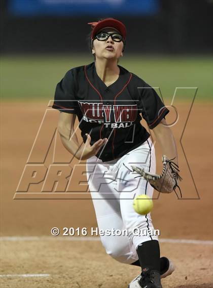 Thumbnail 2 in Valley View vs. Mission Viejo (CIF-SS D2 Final) photogallery.