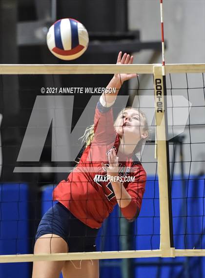 Thumbnail 3 in Vanguard vs. Thompson (Nike Tournament of Champions) photogallery.