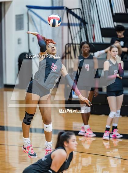 Thumbnail 2 in Pearland vs. Tompkins photogallery.