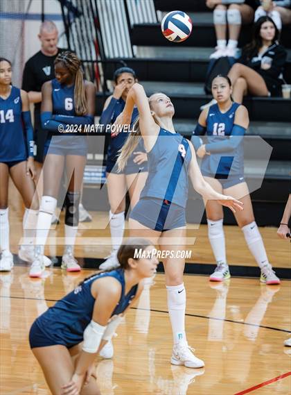 Thumbnail 1 in Pearland vs. Tompkins photogallery.