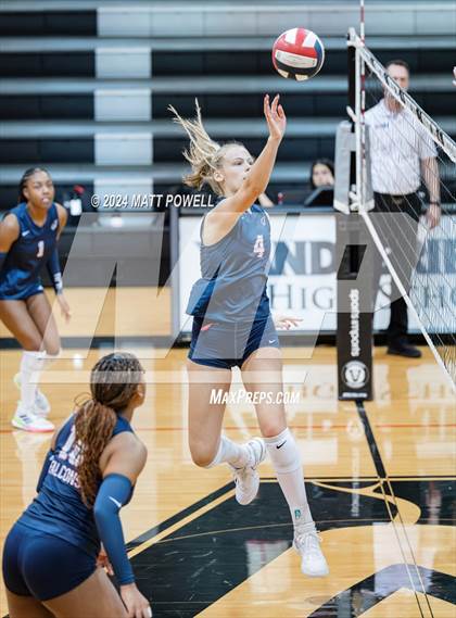 Thumbnail 3 in Pearland vs. Tompkins photogallery.