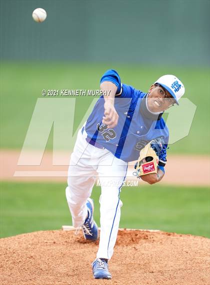 Thumbnail 3 in Temple vs Mansfield Summit (Drew Medford Memorial Tournament) photogallery.