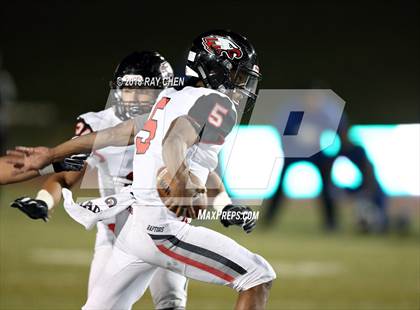 Thumbnail 3 in Eaglecrest @ Grandview photogallery.