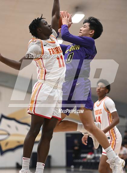 Thumbnail 2 in Diamond Bar vs. Fairfax (MLK Classic) photogallery.