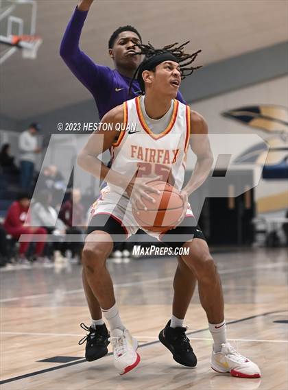 Thumbnail 1 in Diamond Bar vs. Fairfax (MLK Classic) photogallery.