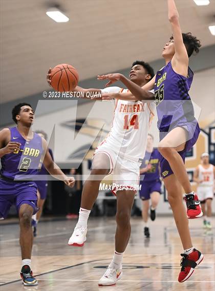 Thumbnail 1 in Diamond Bar vs. Fairfax (MLK Classic) photogallery.