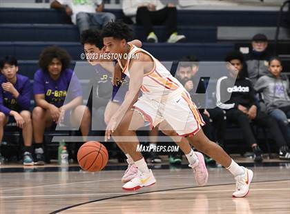 Thumbnail 2 in Diamond Bar vs. Fairfax (MLK Classic) photogallery.