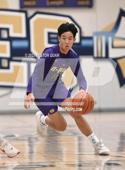 Thumbnail 3 in Diamond Bar vs. Fairfax (MLK Classic) photogallery.