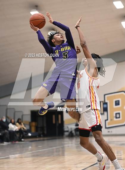Thumbnail 1 in Diamond Bar vs. Fairfax (MLK Classic) photogallery.