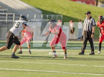 Thumbnail 2 in Lincoln Southeast @ Lincoln High photogallery.