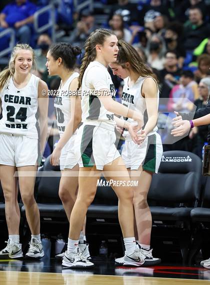 Thumbnail 3 in Cedar Park vs. College Station (UIL 5A State Semifinal) photogallery.