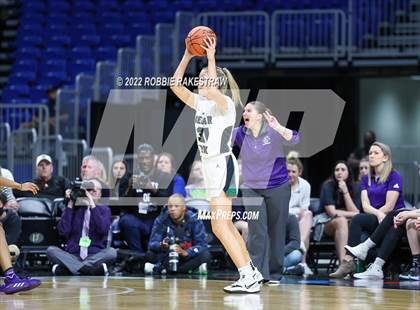 Thumbnail 2 in Cedar Park vs. College Station (UIL 5A State Semifinal) photogallery.