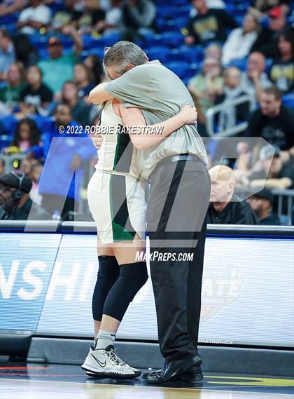 Thumbnail 2 in Cedar Park vs. College Station (UIL 5A State Semifinal) photogallery.