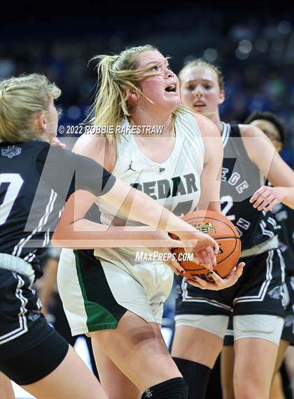 Thumbnail 3 in Cedar Park vs. College Station (UIL 5A State Semifinal) photogallery.