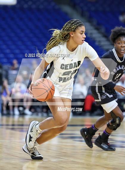 Thumbnail 2 in Cedar Park vs. College Station (UIL 5A State Semifinal) photogallery.