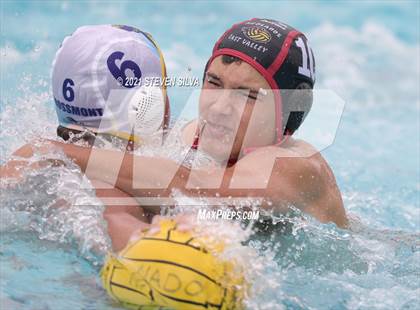 Thumbnail 2 in Grossmont vs. Redlands East Valley (America's Finest City Tournament) photogallery.
