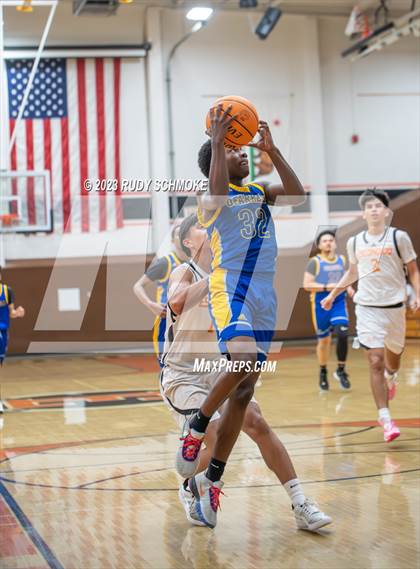 Thumbnail 3 in O'Farrell Charter @ Escondido photogallery.