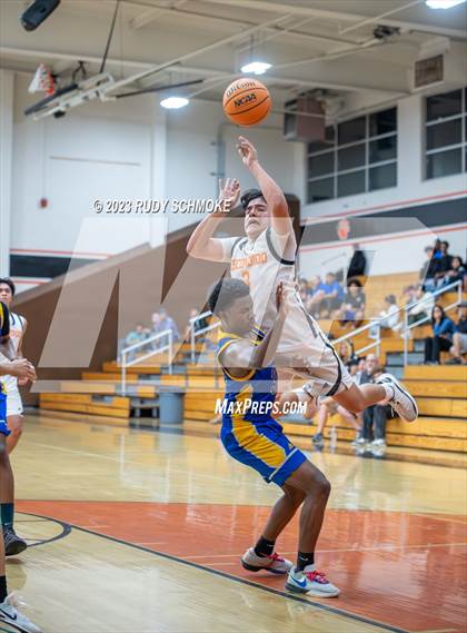 Thumbnail 2 in O'Farrell Charter @ Escondido photogallery.