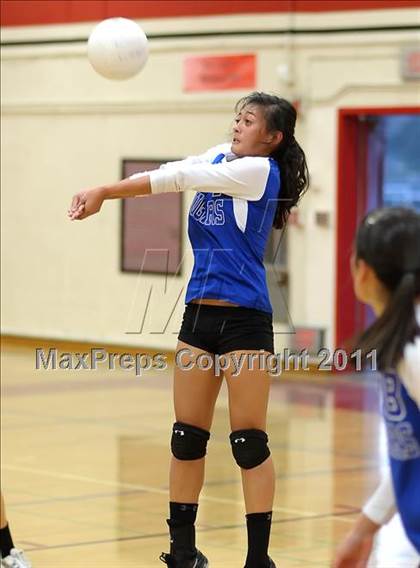 Thumbnail 2 in Del Campo @ Bella Vista photogallery.