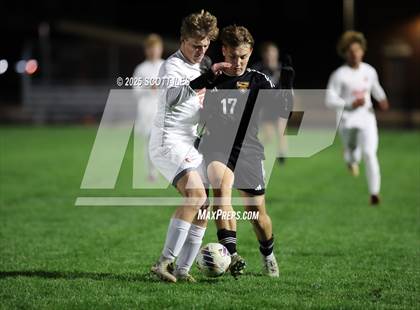Thumbnail 3 in Heath @ Amanda-Clearcreek (OHSAA D4 District Semifinal) photogallery.