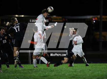 Thumbnail 3 in Heath @ Amanda-Clearcreek (OHSAA D4 District Semifinal) photogallery.