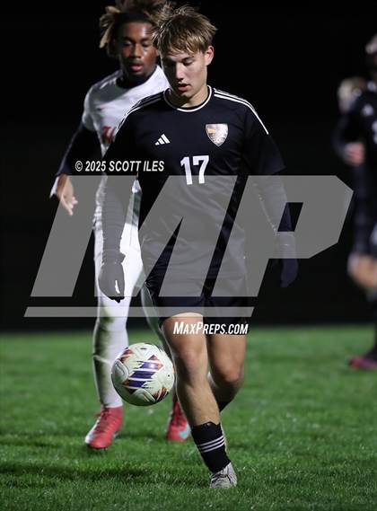 Thumbnail 3 in Heath @ Amanda-Clearcreek (OHSAA D4 District Semifinal) photogallery.
