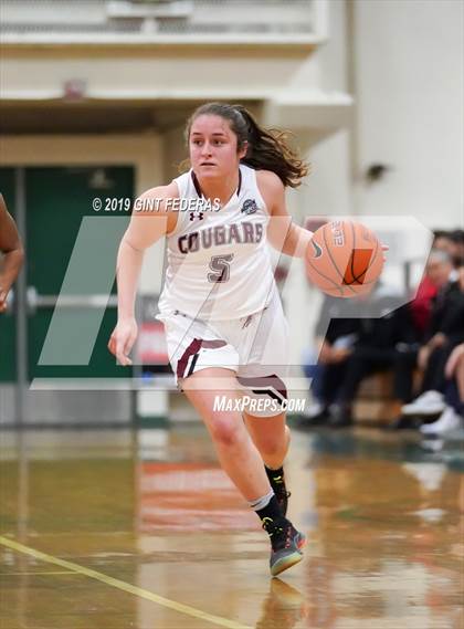 Thumbnail 3 in St. Joseph Notre Dame vs. Carondelet (Elite is Earned New Year Classic) photogallery.