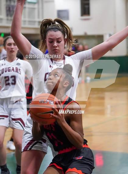 Thumbnail 1 in St. Joseph Notre Dame vs. Carondelet (Elite is Earned New Year Classic) photogallery.