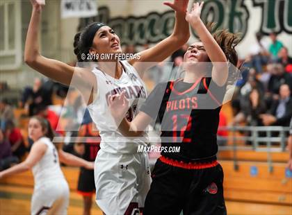 Thumbnail 3 in St. Joseph Notre Dame vs. Carondelet (Elite is Earned New Year Classic) photogallery.