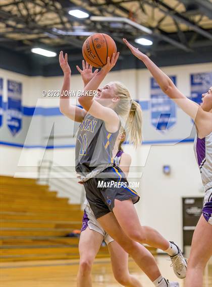 Thumbnail 1 in Portola vs. Lowry (Varsity Elite) photogallery.