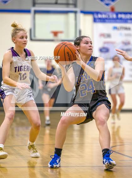 Thumbnail 1 in Portola vs. Lowry (Varsity Elite) photogallery.