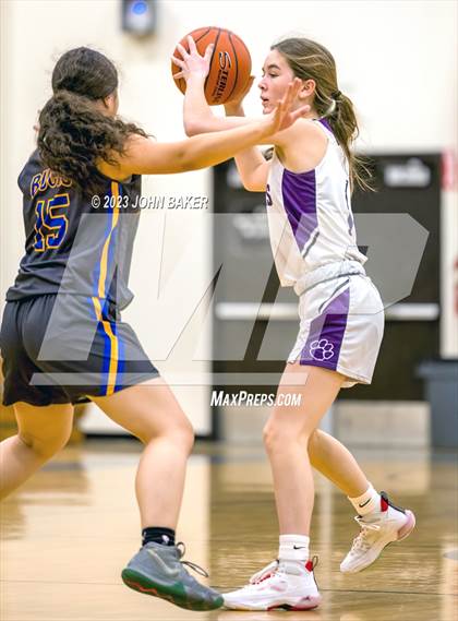 Thumbnail 3 in Portola vs. Lowry (Varsity Elite) photogallery.