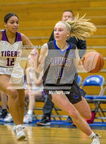 Thumbnail 1 in Portola vs. Lowry (Varsity Elite) photogallery.