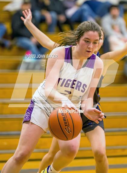 Thumbnail 1 in Portola vs. Lowry (Varsity Elite) photogallery.