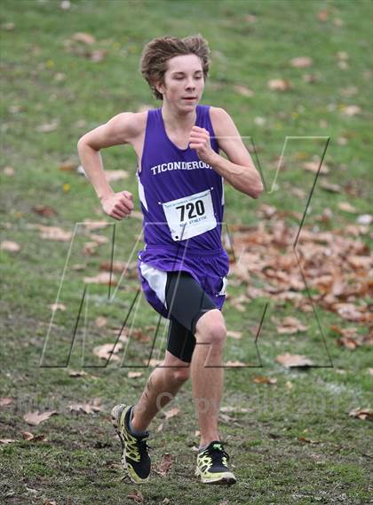 Thumbnail 1 in NYSPHSAA Cross Country Championships (Boys Class D) photogallery.