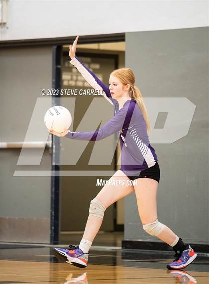 Thumbnail 3 in Enterprise vs Shasta photogallery.