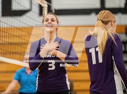 Thumbnail 1 in Enterprise vs Shasta photogallery.