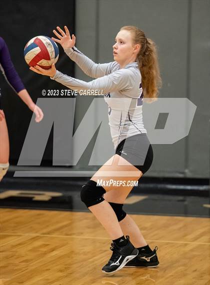 Thumbnail 1 in Enterprise vs Shasta photogallery.