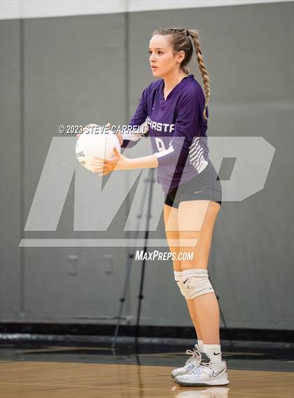 Thumbnail 3 in Enterprise vs Shasta photogallery.