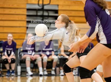 Thumbnail 1 in Enterprise vs Shasta photogallery.