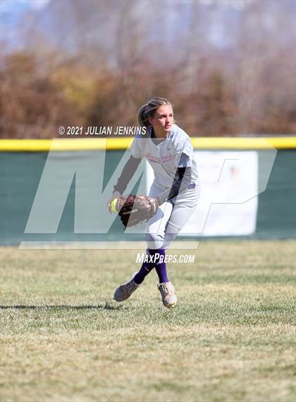 Thumbnail 3 in Lewiston @ Eagle (Win The Pitch Tournament)  photogallery.